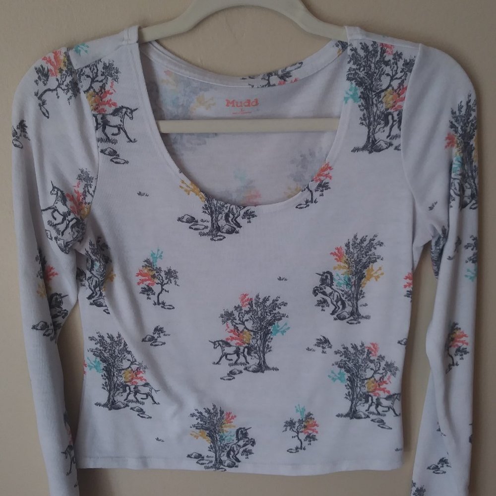 Cropped Unicorn Sweater